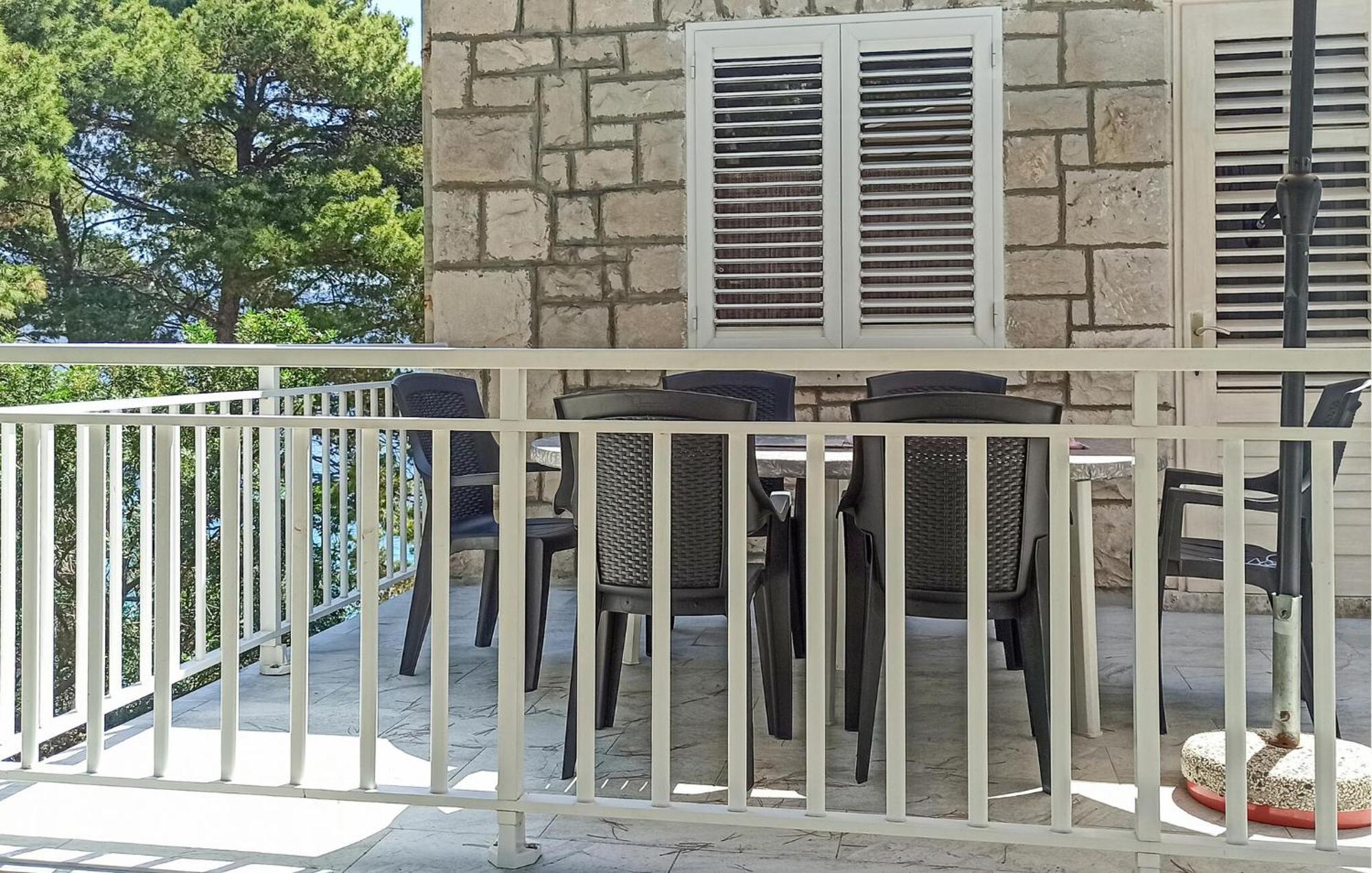 Amazing Apartment In Lumbarda With Kitchen Dış mekan fotoğraf