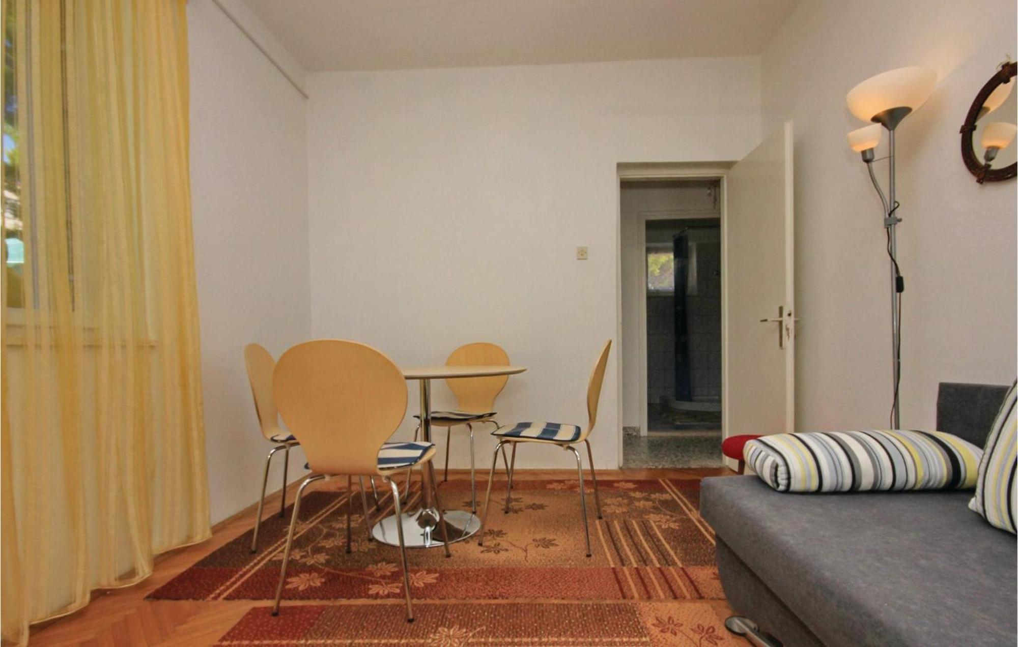 Amazing Apartment In Lumbarda With Kitchen Dış mekan fotoğraf